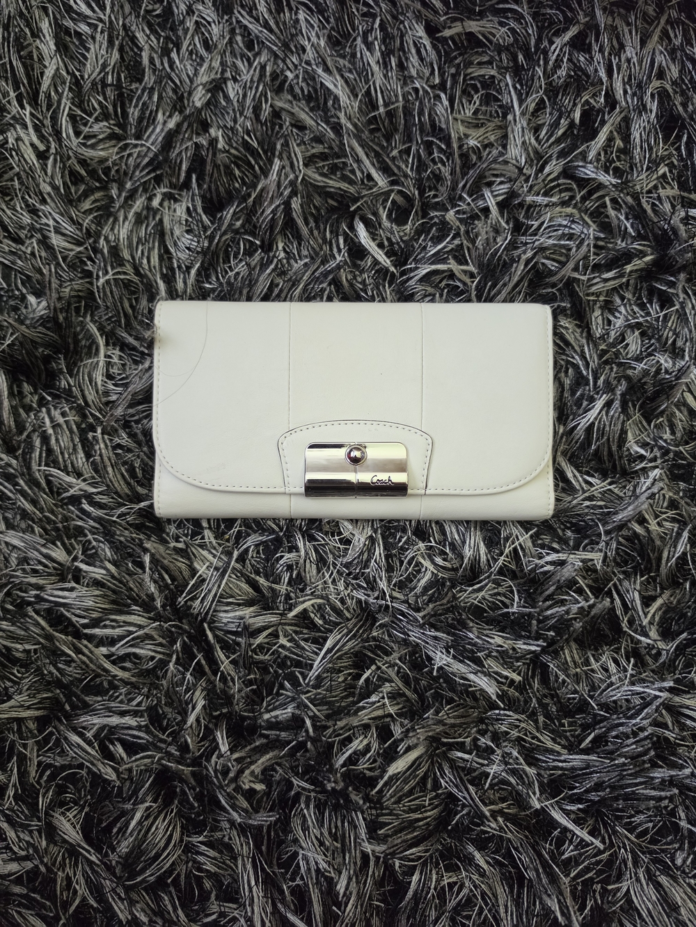 Coach Cream Leather Turn-Lock Wallet